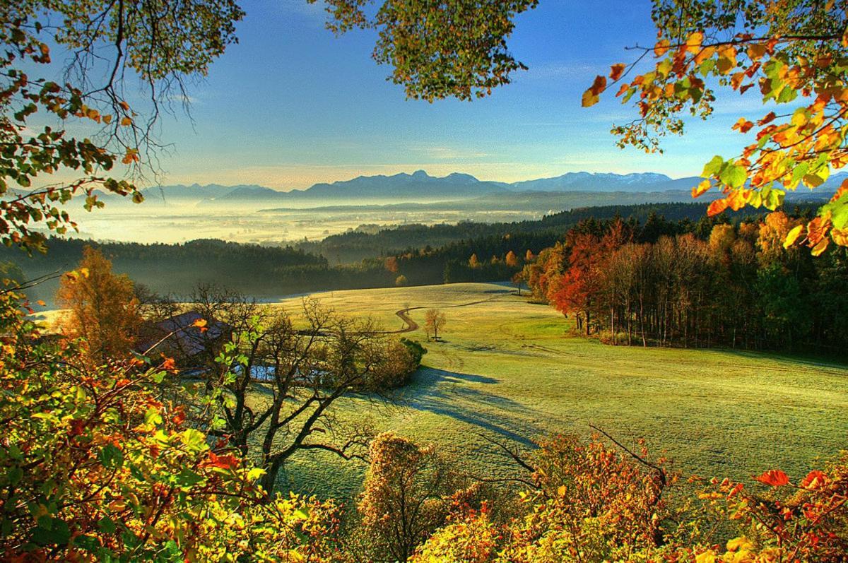 Hotel Zur Schonen Aussicht Feldkirchen-Westerham Luaran gambar