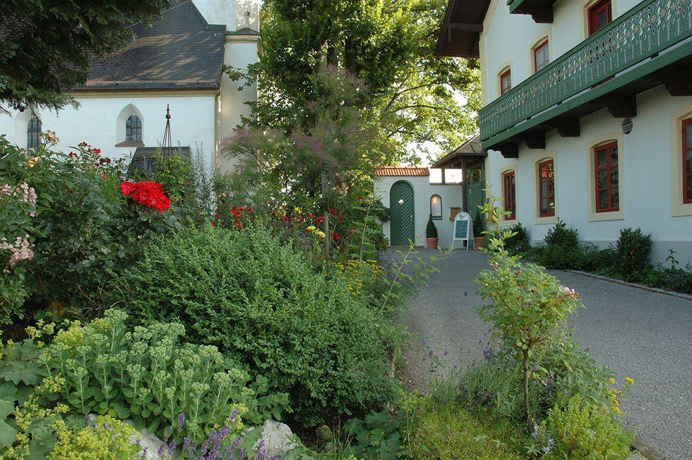 Hotel Zur Schonen Aussicht Feldkirchen-Westerham Luaran gambar