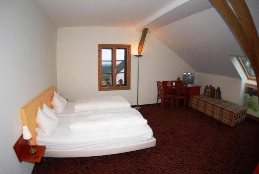 Hotel Zur Schonen Aussicht Feldkirchen-Westerham Bilik gambar